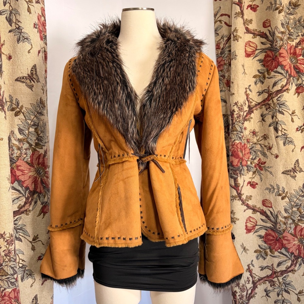 Regent Park Y2k Gorgeous Paneled Tan Faux Suede Jacket with Faux Fur Collar